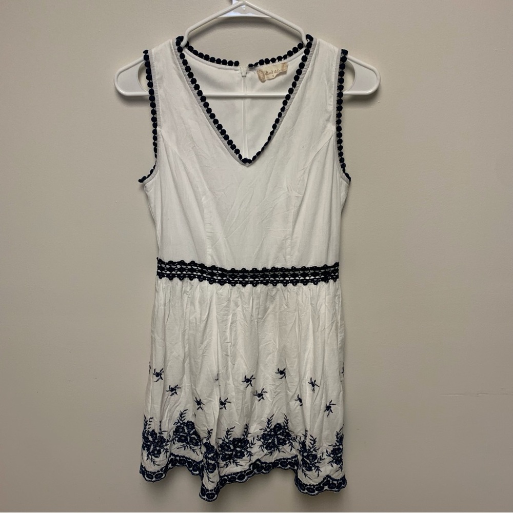 Altar’d State White Blue Embroidered Floral Sleeveless Dress